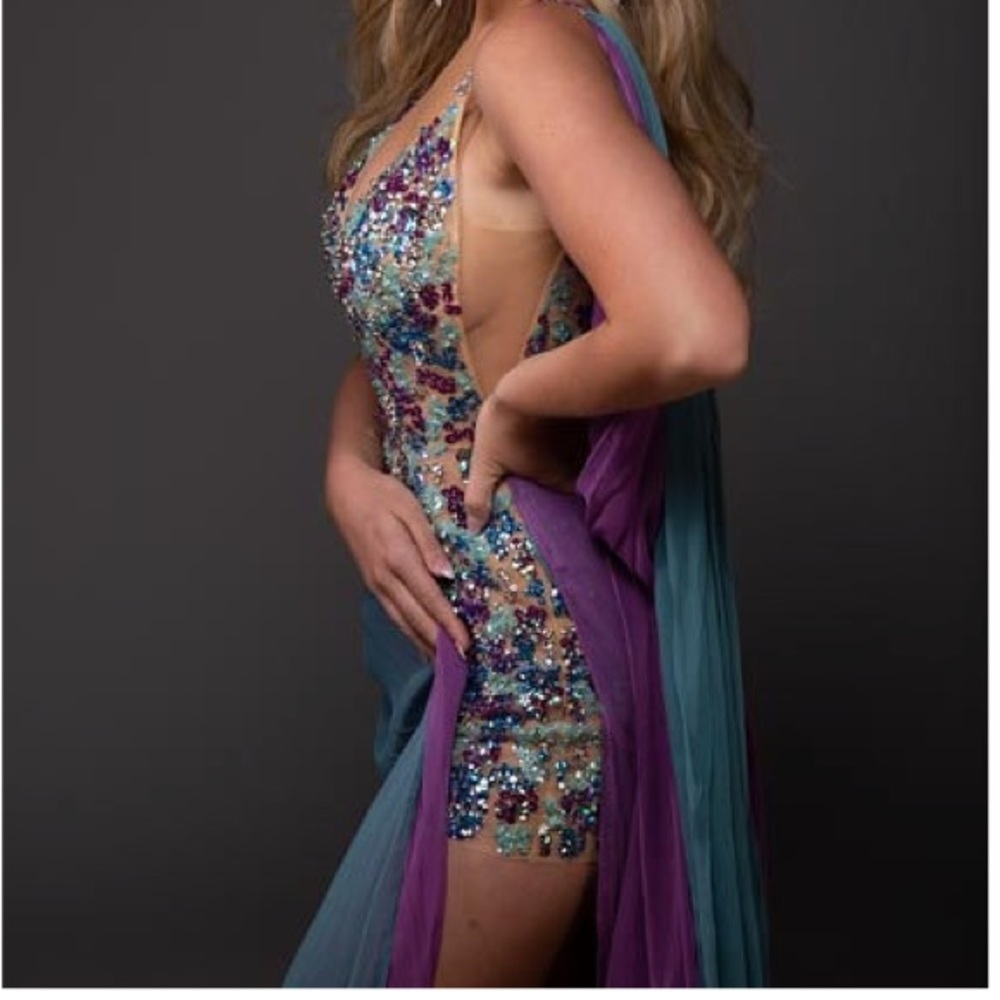 Custom Jovani romper - Picture 3 of 7